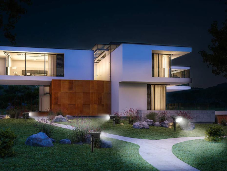 Solar tuinlamp op prikstok