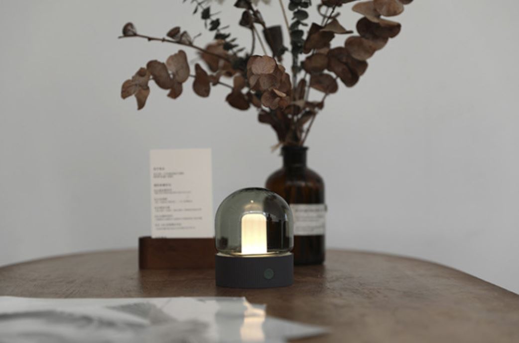 Sfeerlamp RGBW met berg figuur - oplaadbaar