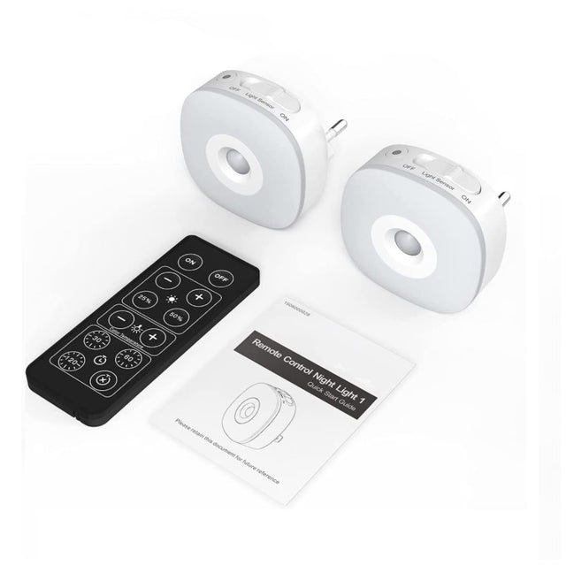 2x LED stopcontact lampje met lichtsensor en afstandsbediening